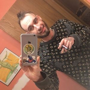 Meet your Posher, Shayne